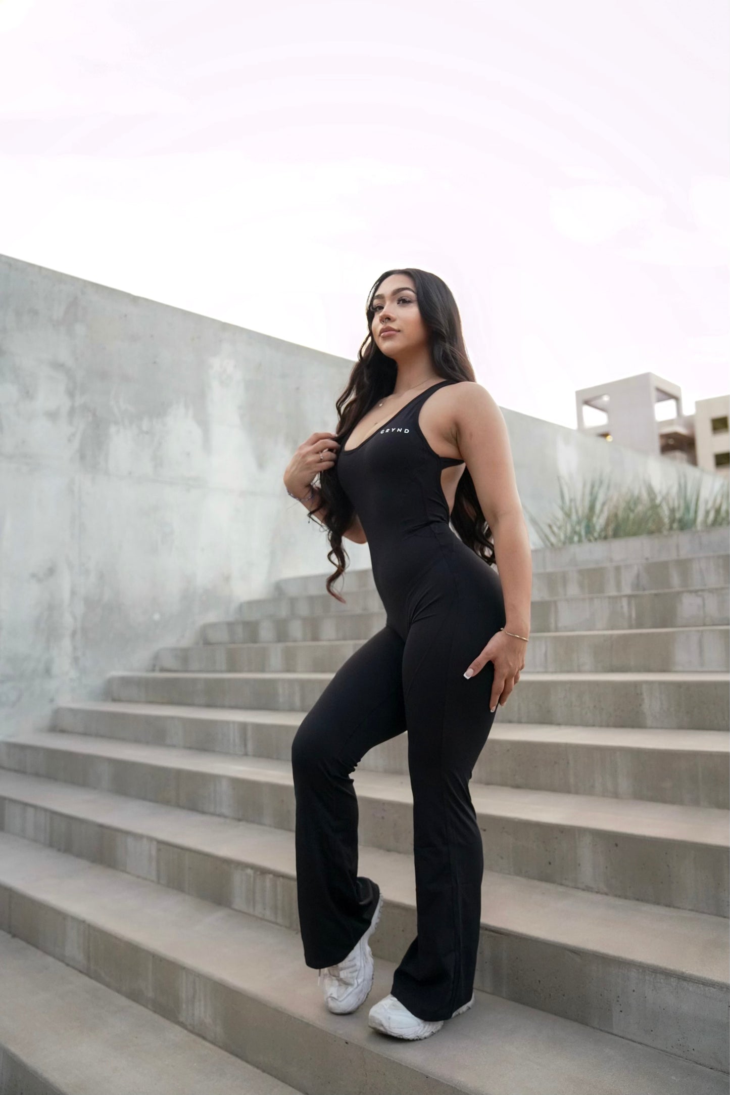 BLACK FLARE JUMPSUIT