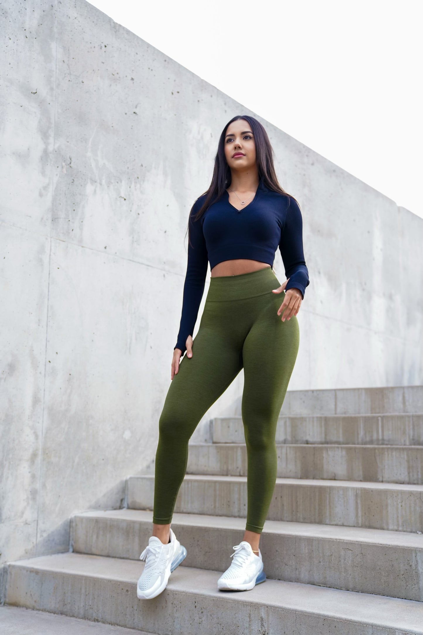 HUNTER GREEN SCULPTING LEGGINGS